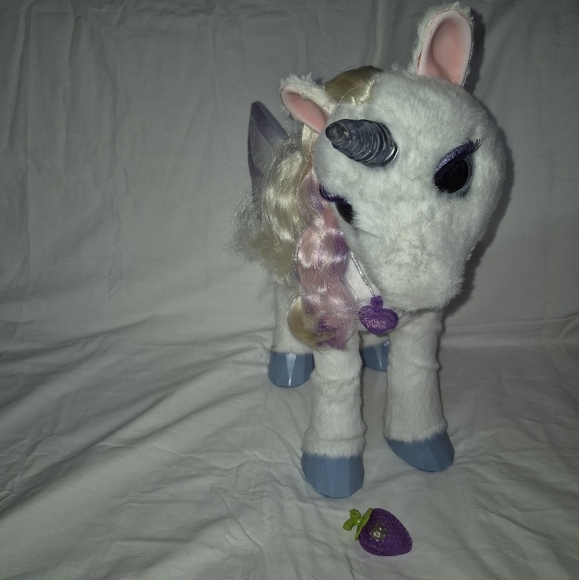 FurReal Friends StarLily, My Magical Unicorn interactive plush toy. - Picture 3 of 6